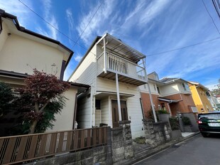 秋葉町戸建の物件外観写真